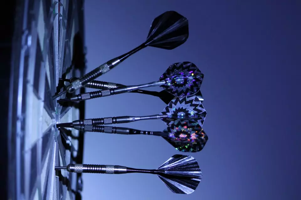 darts-dart-board-bull-s-eye-game-70459